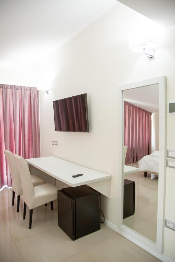 Hotel Dolce Stella Torre Melissa Exteriör bild