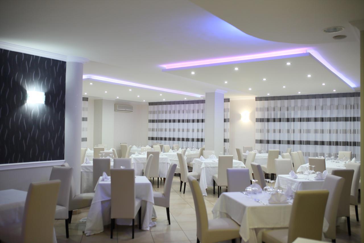 Hotel Dolce Stella Torre Melissa Exteriör bild